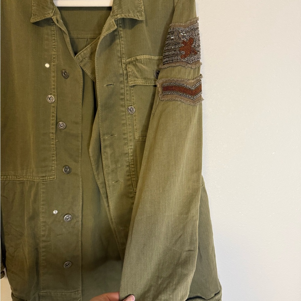 Free People Embellished Military Shirt Jacket in Olive Green Size Medium - Picture 4 of 6